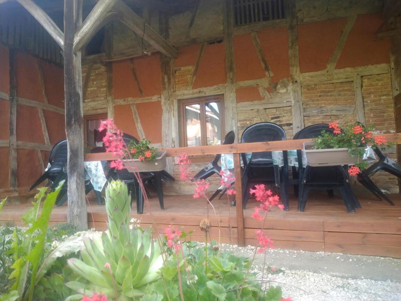 A La Poularde B&B Curciat-Dongalon Esterno foto
