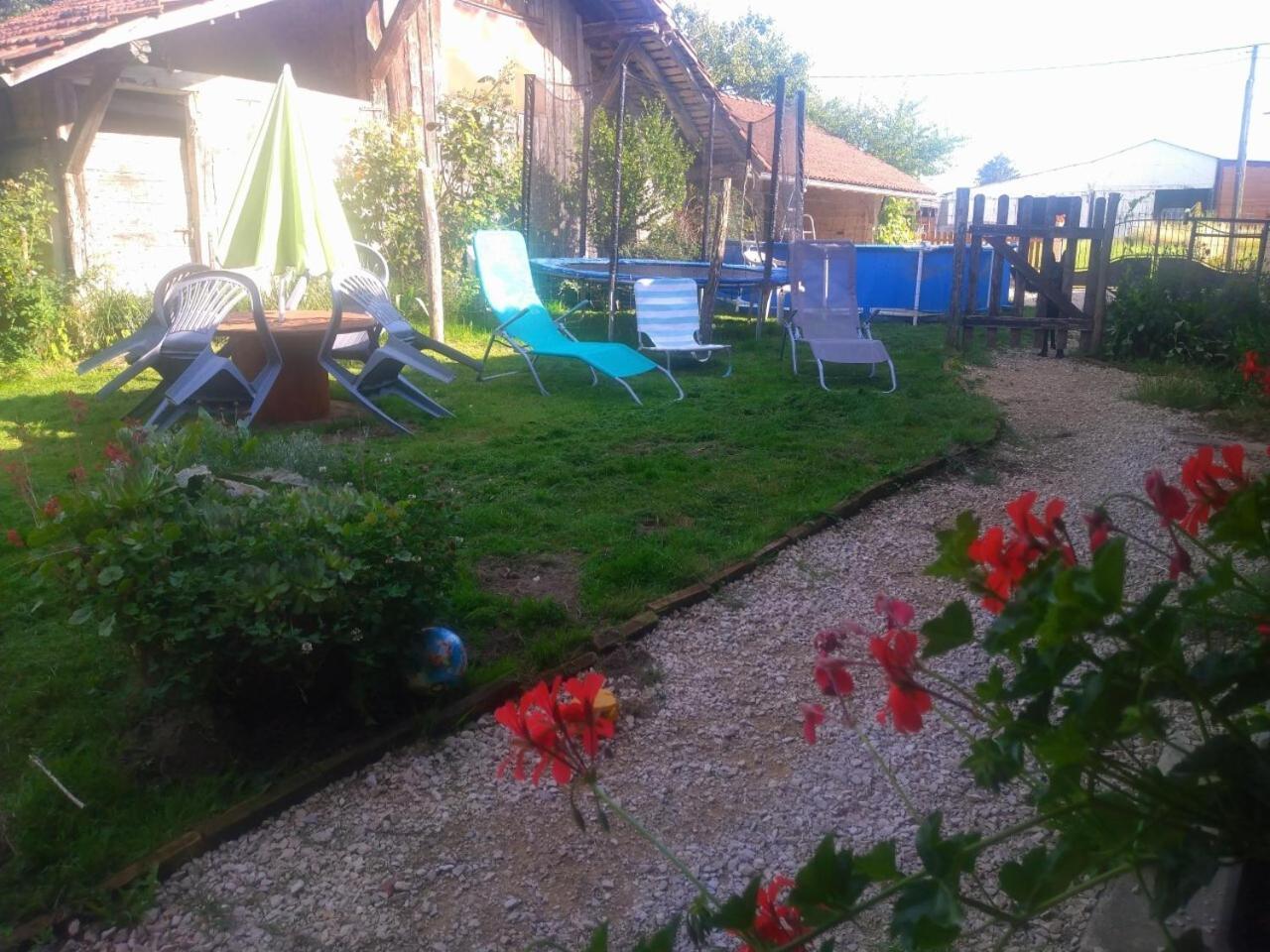 A La Poularde B&B Curciat-Dongalon Camera foto