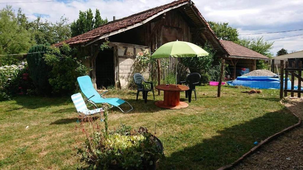 A La Poularde B&B Curciat-Dongalon Camera foto